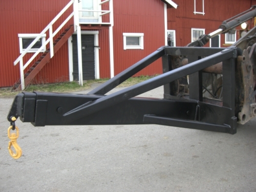 Strēle, pacēlajs traktortehnikai CRAN ARM